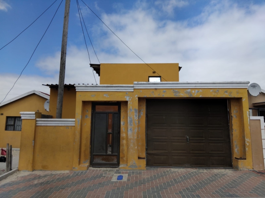 5 Bedroom Property for Sale in Fairdale Western Cape